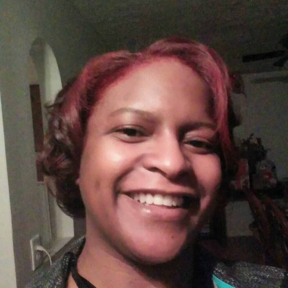 Meet your Posher, Monica